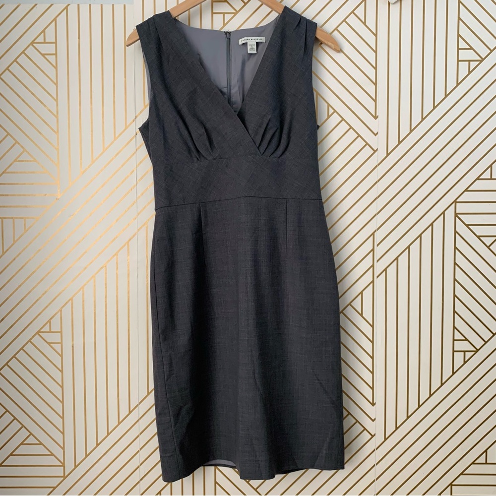 Banana Republic Wool stretch gray sheath dress size 4 v neck sleeveless tweed - Picture 2 of 11